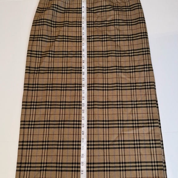 Rafaella plaid skirt with fringe bottom size 6 - Picture 8 of 9